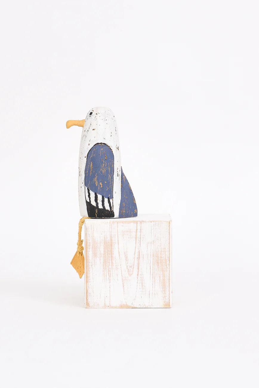 Sitting Medium Seagull
