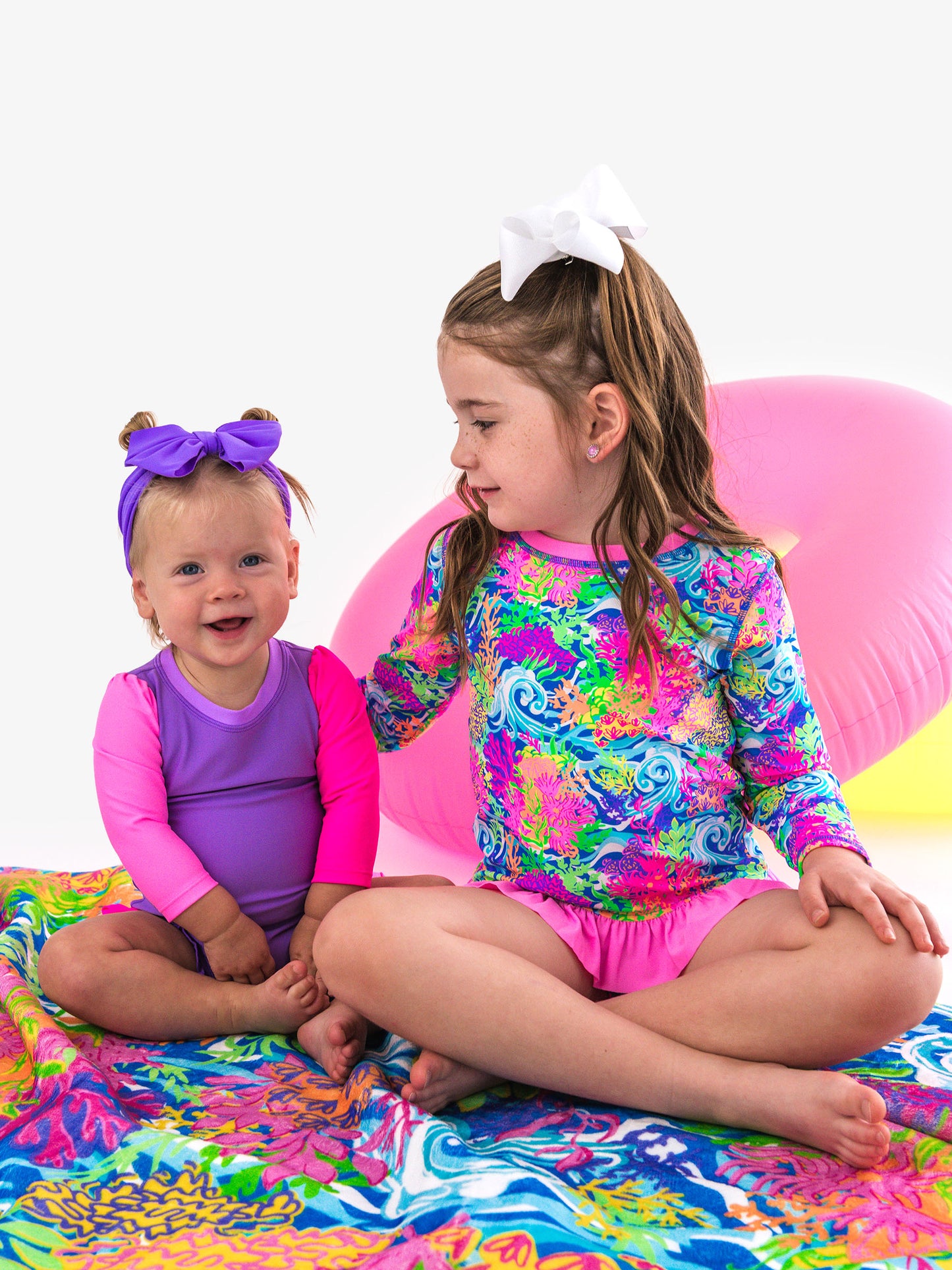 Neon Ocean Coral 2PC