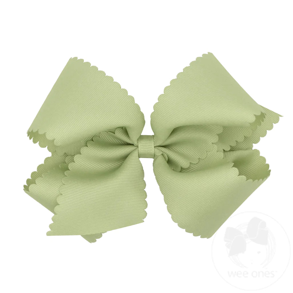 King Scalloped Edge Grosgrain Bow