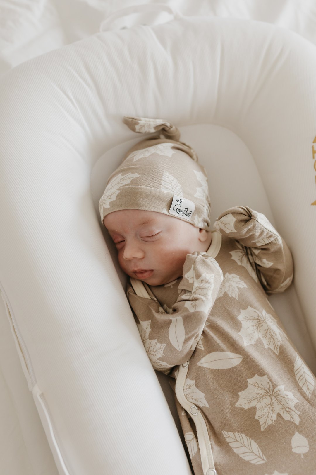 Oak Newborn Knotted Gown