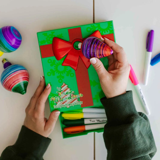 The Gift Box Ornament Decorator